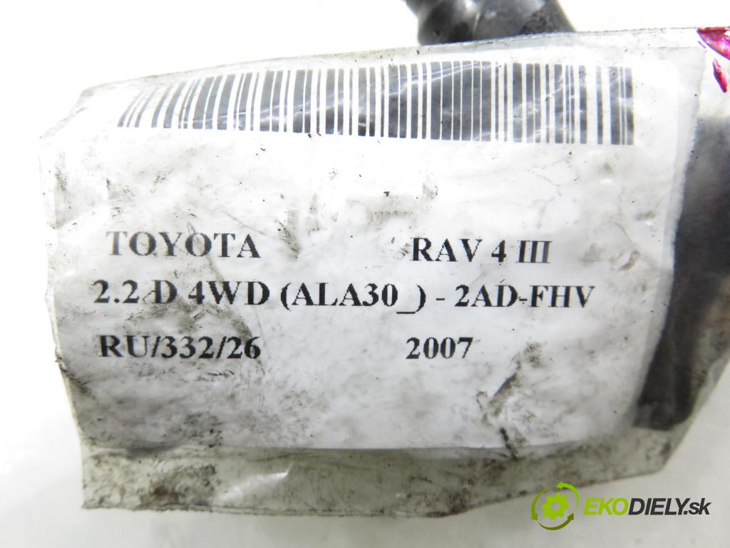 TOYOTA RAV 4 III (_A3_) SUV 2007 130,00 2.2 D 4WD 177 - 2AD-FHV 2231,00 vstrekovač 236700R020 (Vstrekovač paliva)