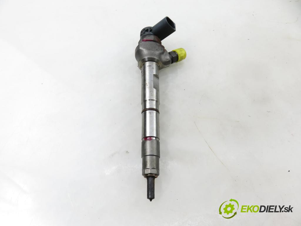 SKODA OCTAVIA III Combi (5E5) KOMBI 2017 135,00 2.0 TDI / TDI RS 4x4 - CUNA 1968,00 vstrekovač 0445110471 ; 04L130277AE (Vstrekovač paliva)
