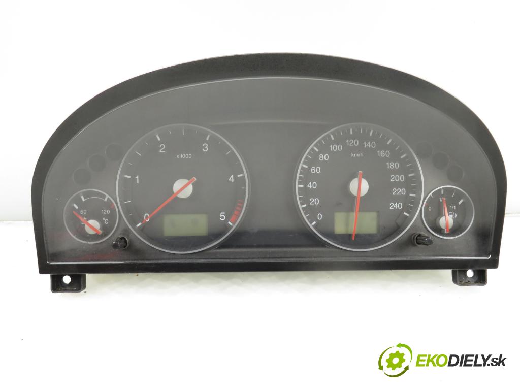 FORD MONDEO III Turnier (BWY) KOMBI 2005 85,00 2.0 16V TDDi 115 D6BA 1998,00 Prístrojovka elektrický 3S7T10849JD