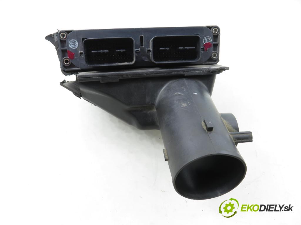 MAZDA 3 (BK) HB 2005 77,00 1.6 - B6ZE 1598,00 Riadiaca jednotka Motor 1001408551