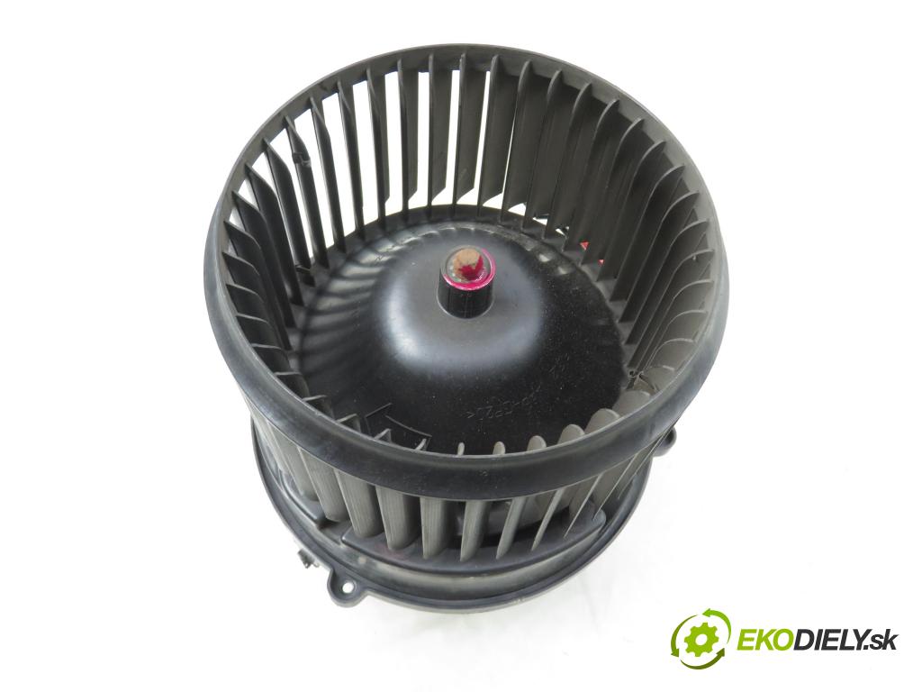 BMW 2 Active Tourer (F45) MINIVAN 2016 110,00 218 d 150 - B47 C20 A 1995,00 Ventilátor vetráku 9297752 ; 9377854
