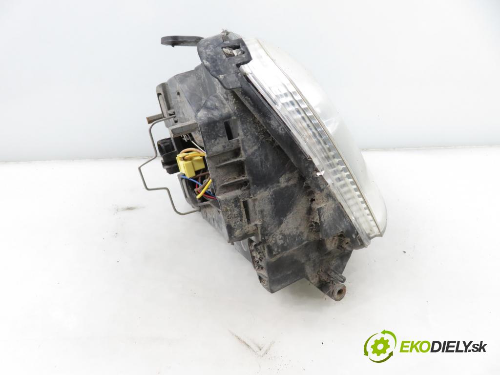 FIAT PANDA (169_) HB 2005 40,00 1.1 54 - 187 A1.000 1108,00 světlo PP