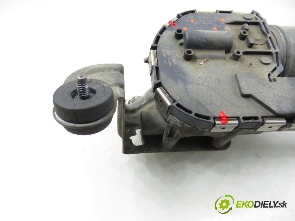 VW GOLF PLUS (5M1, 521) MINIVAN 2005 77,00 1.9 TDI PD 105 - BKC 1896,00 Motorček stieračov 0390241779 ; 5M0955119 ; 3397020719