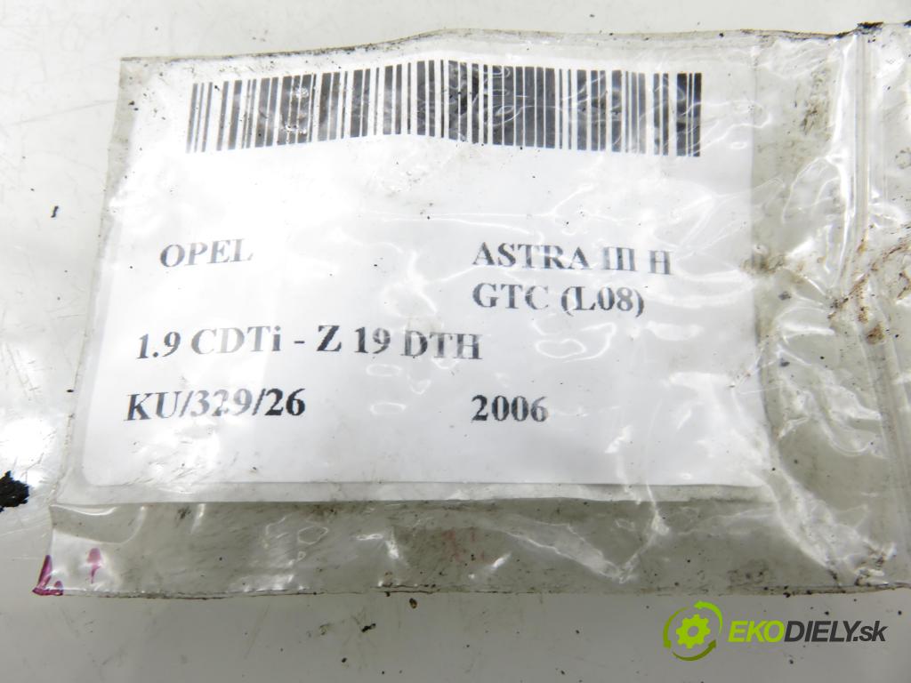 OPEL ASTRA H GTC (L08) HB 2006 110,00 1.9 CDTi - Z 19 DTH 1910,00 vstrekovač 0445110243 (Vstrekovač paliva)