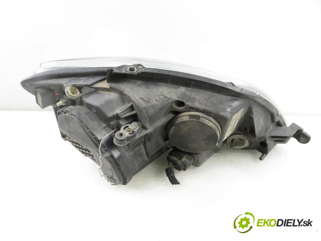 VW GOLF PLUS (5M1, 521) MINIVAN 2005 77,00 1.9 TDI PD 105 - BKC 1896,00 Svetlo LP 5M1941005C