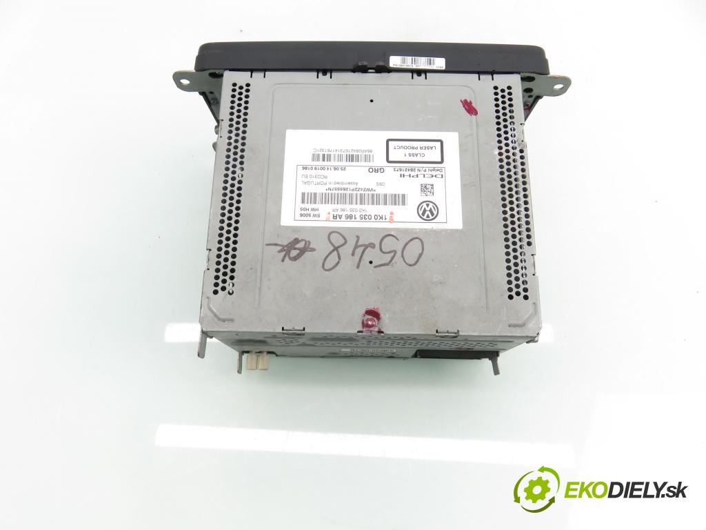 VW GOLF V (1K1) HB 2004 77,00 1.9 TDI PD 105 - BKC 1896,00 RADIO CD 1K0035186AR