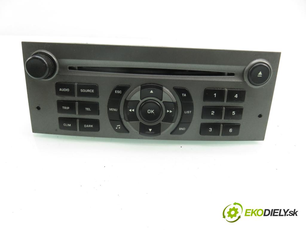 PEUGEOT 407 (6D_) SEDAN 2004 100,00 2.0 HDi 135 - RHR 1997,00 RADIO CD 9660647877