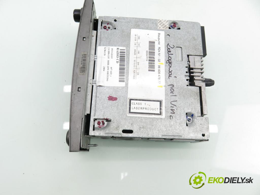 PEUGEOT 407 (6D_) SEDAN 2004 100,00 2.0 HDi 135 - RHR 1997,00 RADIO CD 9660647877