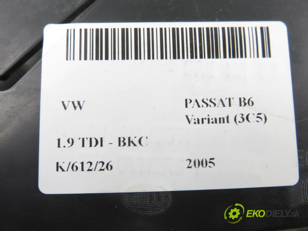 VW PASSAT B6 Variant (3C5) KOMBI 2005 77,00 1.9 TDI - BKC 1896,00 Svetlo LP 3C0941005J