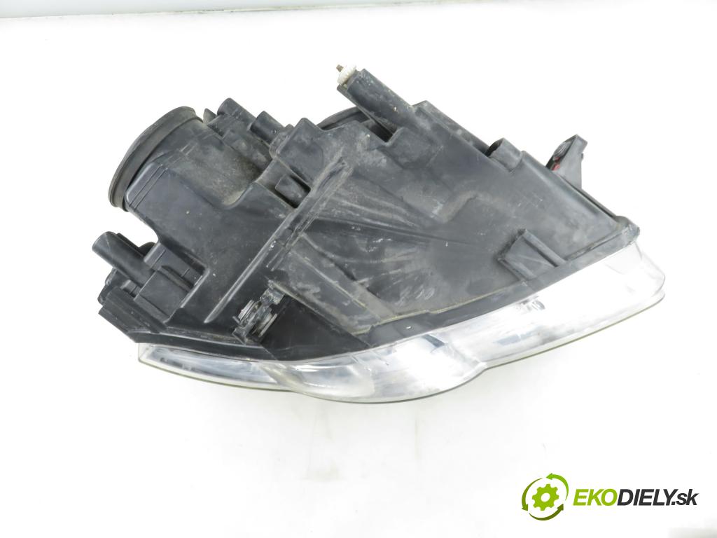 VW PASSAT B6 Variant (3C5) KOMBI 2005 77,00 1.9 TDI - BKC 1896,00 Svetlo LP 3C0941005J