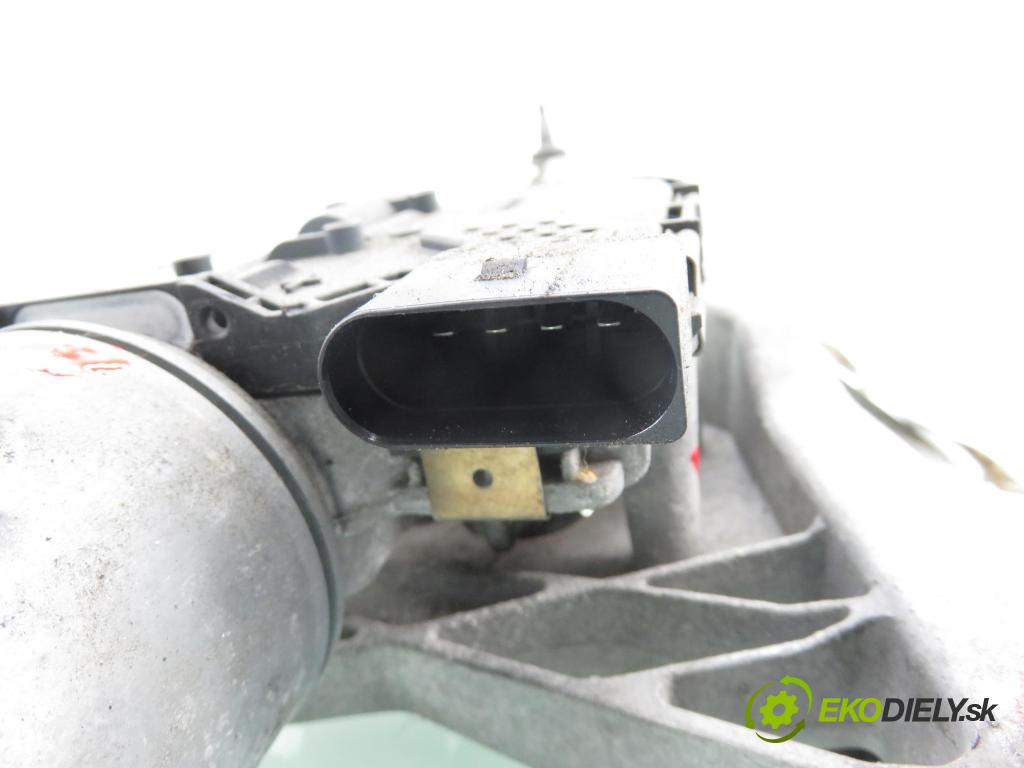 AUDI A4 Avant (8W5, B9) KOMBI 2016 110,00 2.0 TDI - DEUA 1968,00 Motorček stieračov 3397021921 ; 8W1955023A ; 1397220692