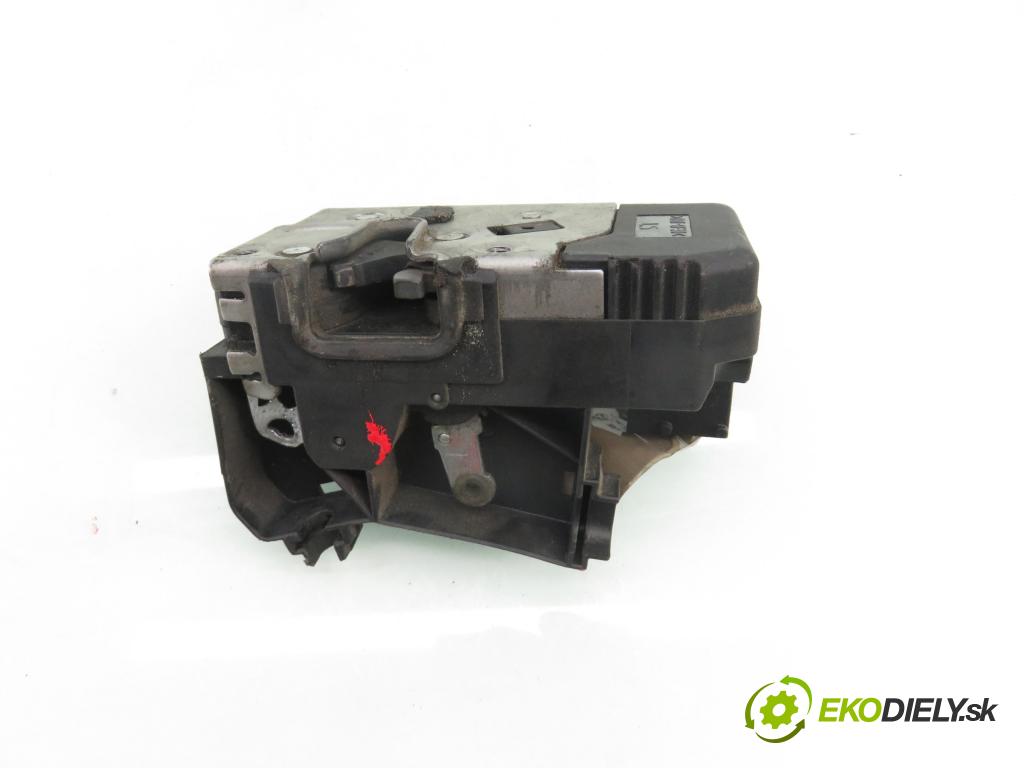 OPEL VIVARO A Autobus (X83) BUS 2003 74,00 1.9 CDTI 101 - F9Q 760 1870,00 zámok 8200008260 ; 91166230