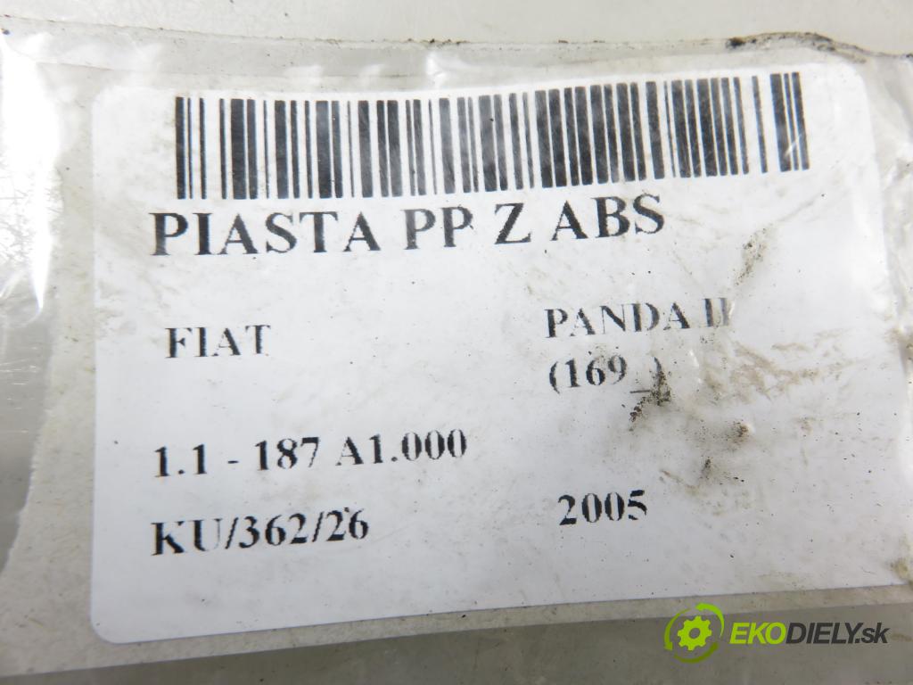 FIAT PANDA (169_) HB 2005 40,00 1.1 - 187 A1.000 1108,00 náboj PP ABS
