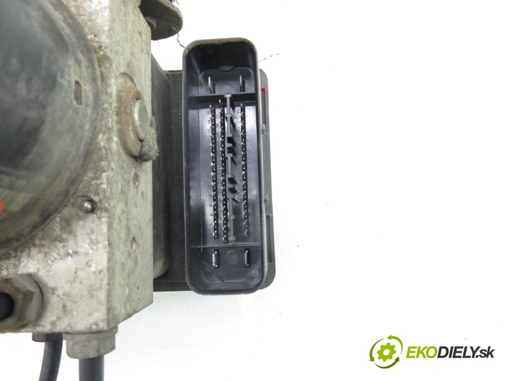 VW GOLF PLUS (5M1, 521) MINIVAN 2005 77,00 1.9 TDI PD 105 - BKC 1896,00 pumpa ABS 10096003483 ; 1K0907379K ; 10020601064 (Pumpa ABS)