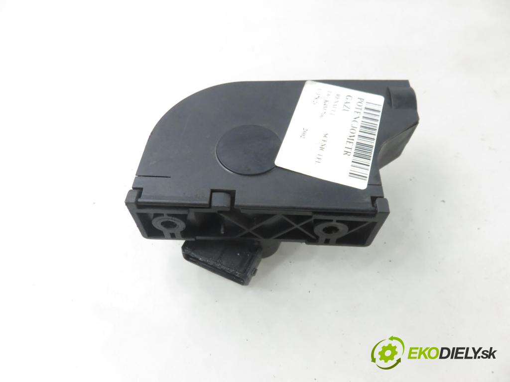 RENAULT SCENIC I (JA0/1_) MINIVAN 2002 79,00 1.6 - K4M 706 1598,00 Potenciometer plynu 8200139460 (Potenciometer plynového pedálu)