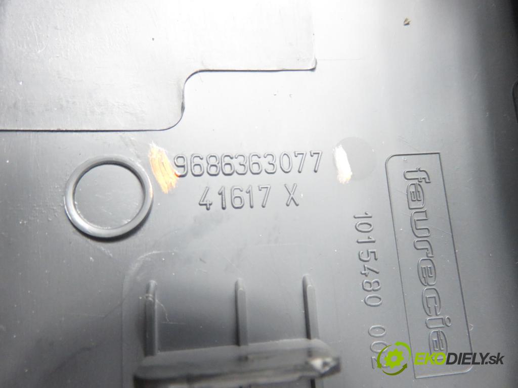 CITROEN DS3 (SA_) HB 2011 68,00 1.6 e-HDi 8V 92 - 9HP  1560,00 Lišta dosky palubnej 9685748677 ; 9684153677 ; 9683989577