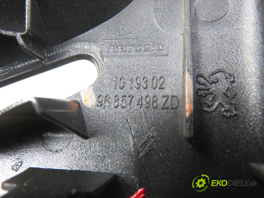 CITROEN DS3 (SA_) HB 2011 68,00 1.6 e-HDi 8V 92 - 9HP  1560,00 Lišta dosky palubnej 9685748677 ; 9684153677 ; 9683989577