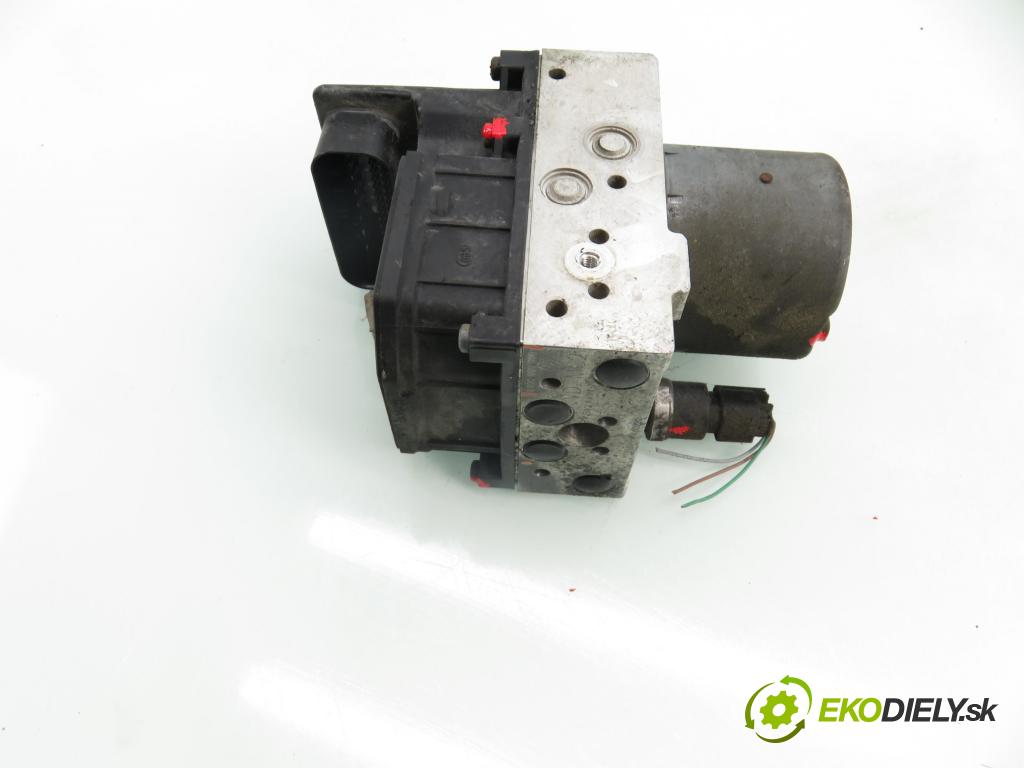 RENAULT SCENIC I (JA0/1_) MINIVAN 2002 79,00 1.6 - K4M 706 1598,00 Pumpa ABS 0265950046 ; 0265225107 ; 8200090690 (Pumpa ABS)