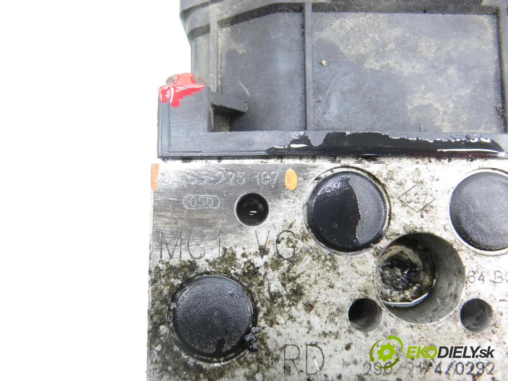 RENAULT SCENIC I (JA0/1_) MINIVAN 2002 79,00 1.6 - K4M 706 1598,00 Pumpa ABS 0265950046 ; 0265225107 ; 8200090690 (Pumpa ABS)