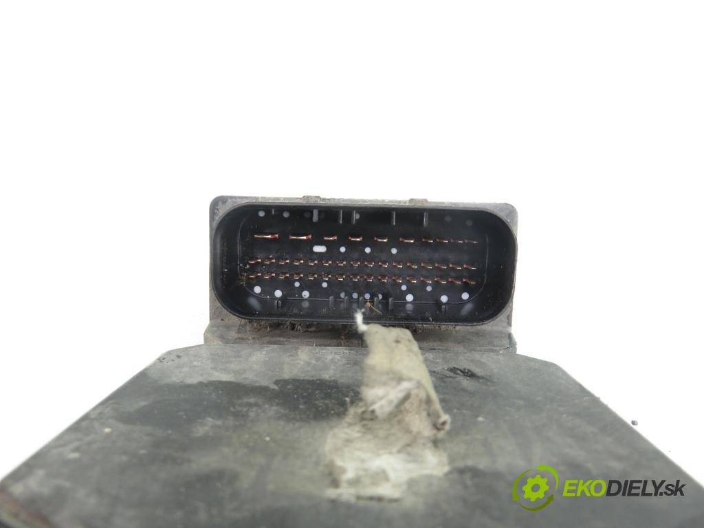 RENAULT SCENIC I (JA0/1_) MINIVAN 2002 79,00 1.6 - K4M 706 1598,00 Pumpa ABS 0265950046 ; 0265225107 ; 8200090690 (Pumpa ABS)