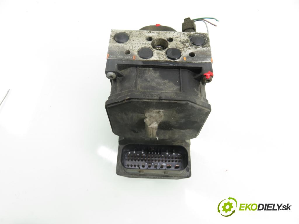 RENAULT SCENIC I (JA0/1_) MINIVAN 2002 79,00 1.6 - K4M 706 1598,00 Pumpa ABS 0265950046 ; 0265225107 ; 8200090690 (Pumpa ABS)