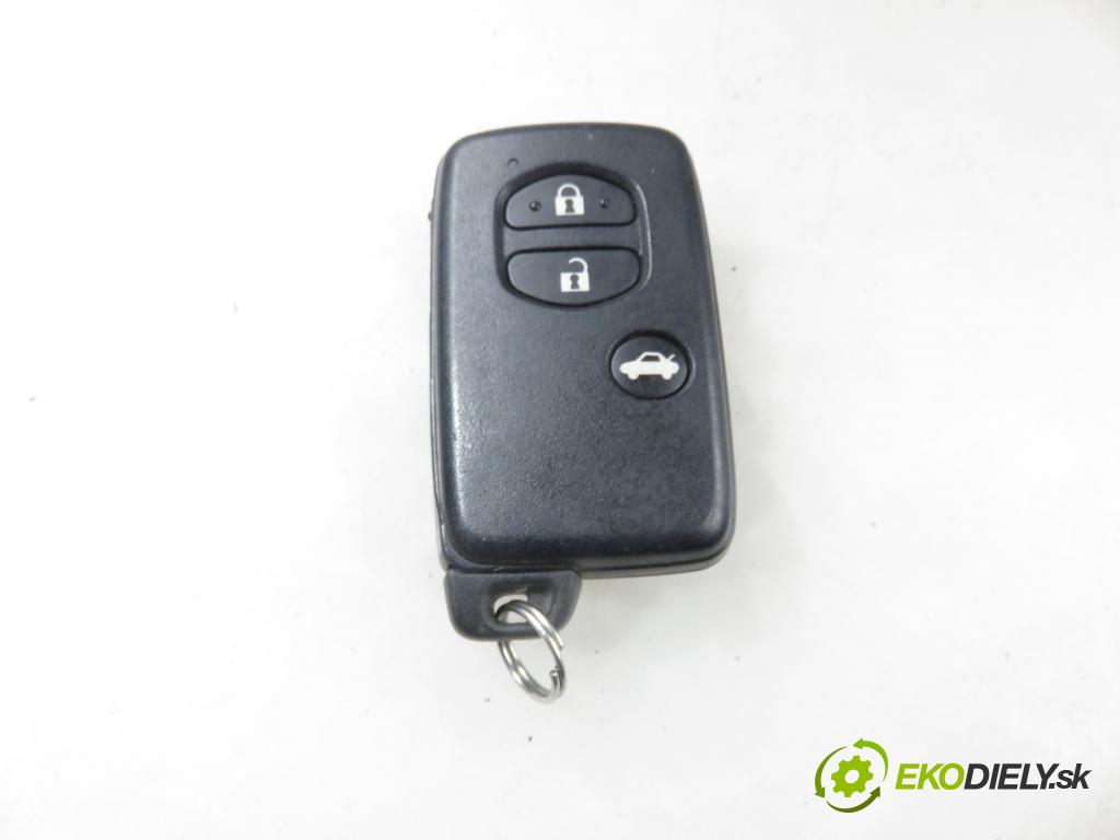 TOYOTA AVENSIS sedan (_T27_) SEDAN 2016 105,00 2.0 D-4D (WWT271_) - 2WW 1995,00 DÁLKOVÝ: / kľúč MR41342008