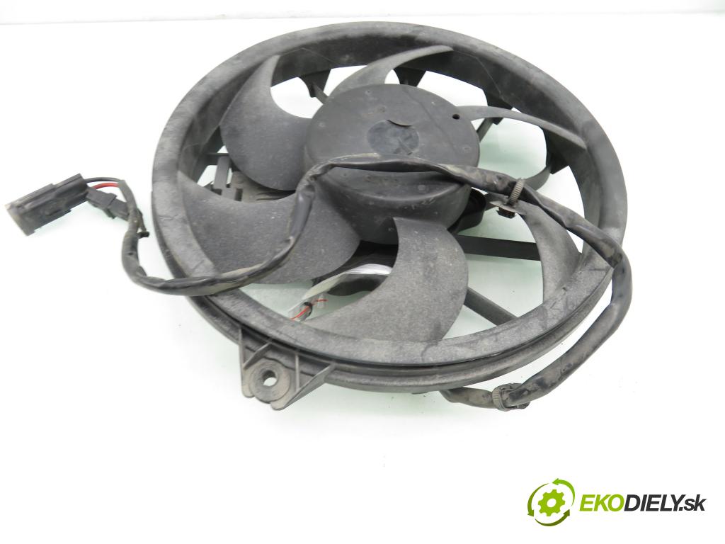 CITROEN C5 III Break (RW_) KOMBI 2008 150,00 2.7 HDi - UHZ (DT17BTED4) 2720,00 Ventilátor chladič klímatizácie 9682627080