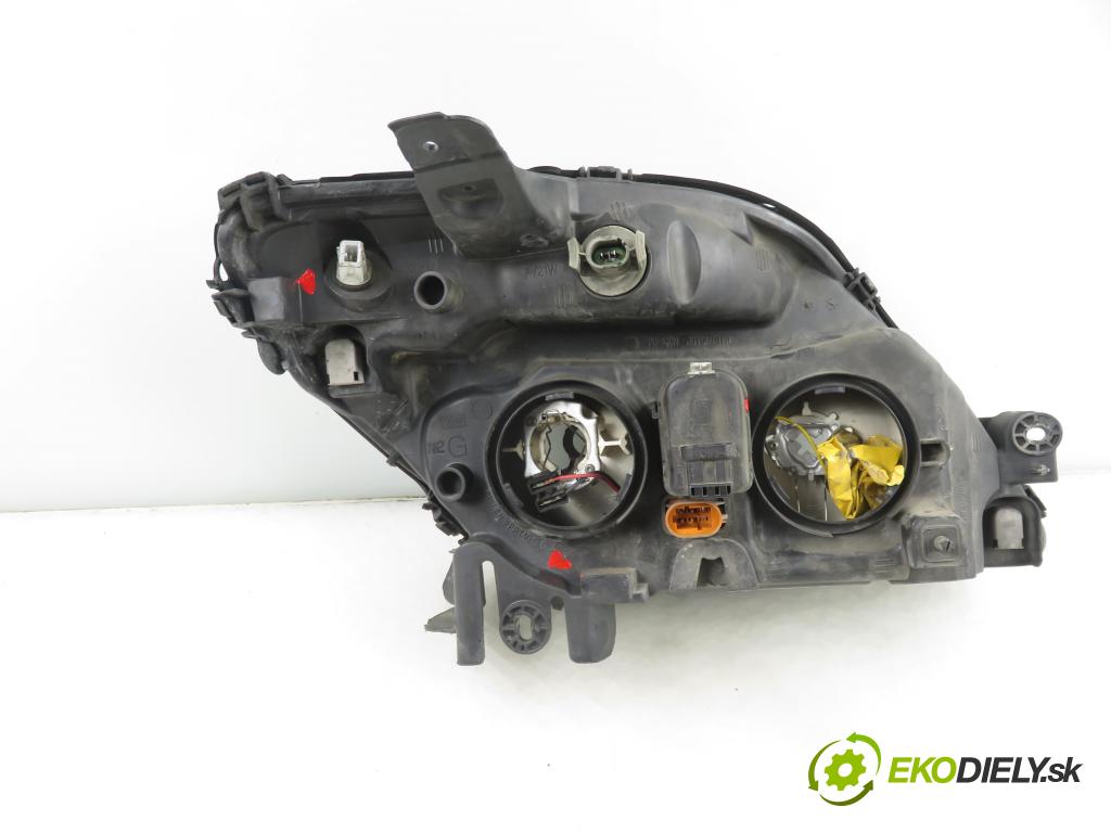 RENAULT SCENIC I (JA0/1_) MINIVAN 2002 79,00 1.6 - K4M 706 1598,00 světlo LP 7700432098 ; 7701047604