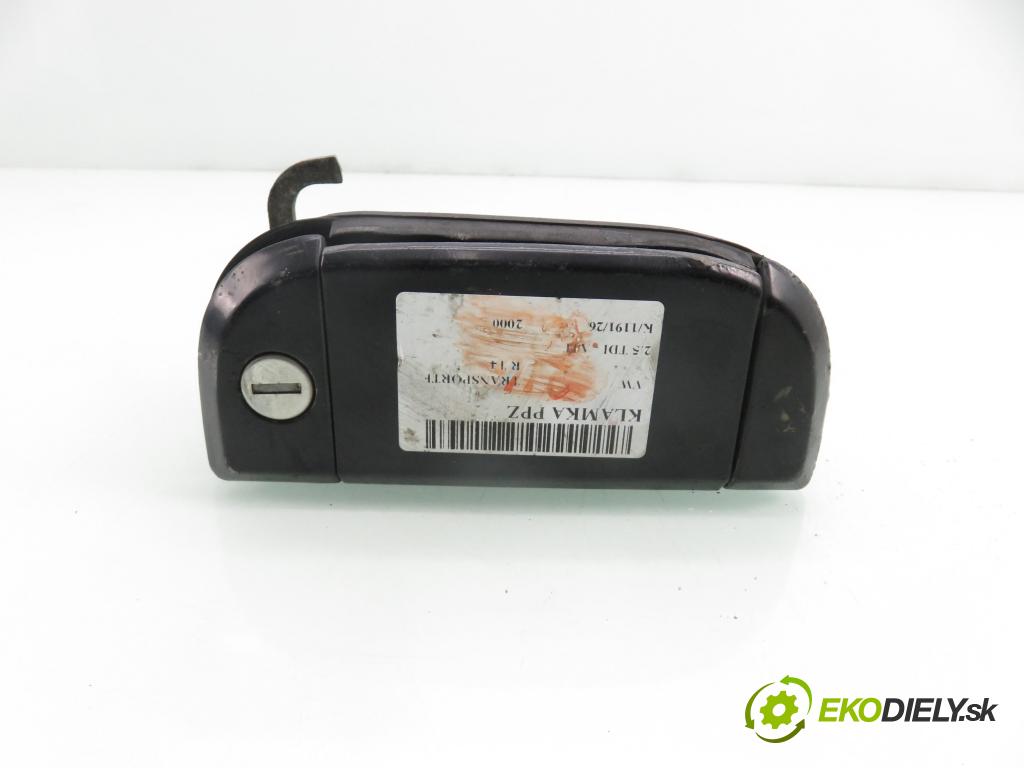 VW TRANSPORTER IV Platforma / podwozie (70E, 70L, 70M, 7DE, 7DL KABINA/PLATFORMA 2000 65,00 2.5 TDI - AJT 2461,00 Kľučka 701837210
