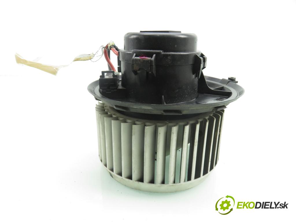ALFA ROMEO 147 (937_) HB 2006 110,00 1.9 JTDM 16V (937.AXN1B, 937.BXN1B) - 937 A5.000 1910,00 Ventilátor vetráku 52421846
