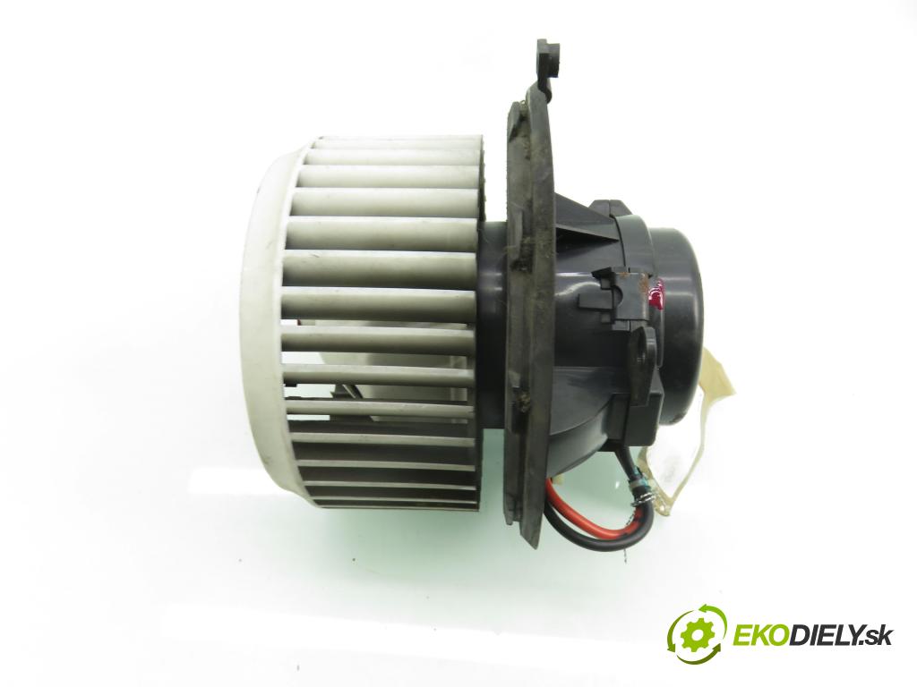 ALFA ROMEO 147 (937_) HB 2006 110,00 1.9 JTDM 16V (937.AXN1B, 937.BXN1B) - 937 A5.000 1910,00 Ventilátor vetráku 52421846