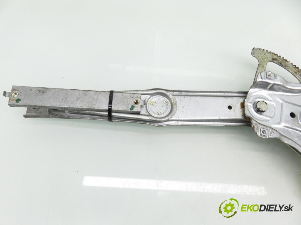 TOYOTA COROLLA (_E12_) HB 2004 71,00 1.4 VVT-i (ZZE120_) - 4ZZ-FE 1398,00 mechanismus oken 991558104
