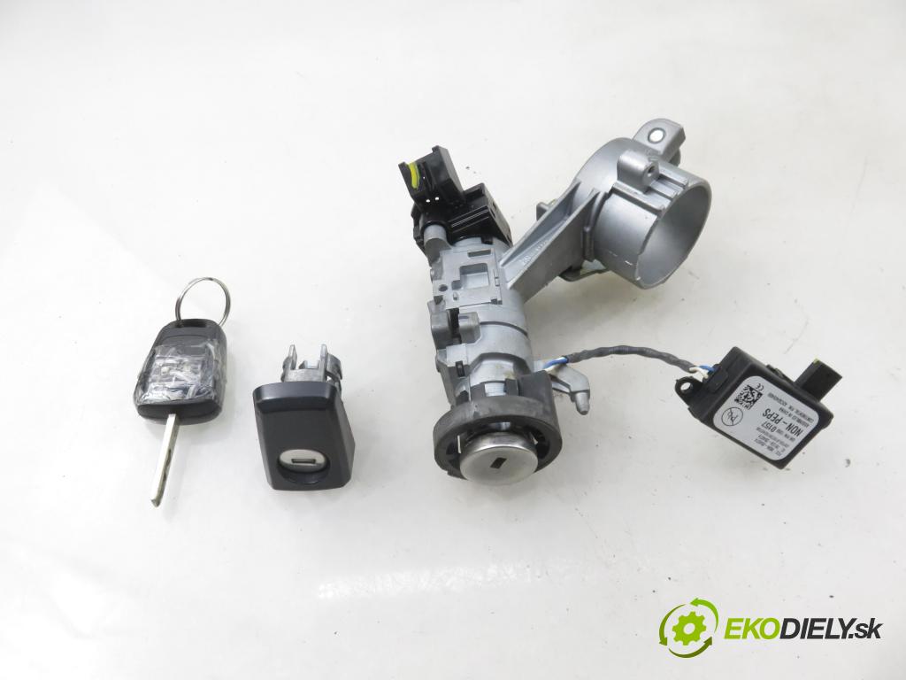 CHEVROLET AVEO liftback (T300) HB 2012 63,00 1.2 LPG - A 12 XER 1229,00 spínačka / VLOŽKY 313170S6 ; 2081124MB