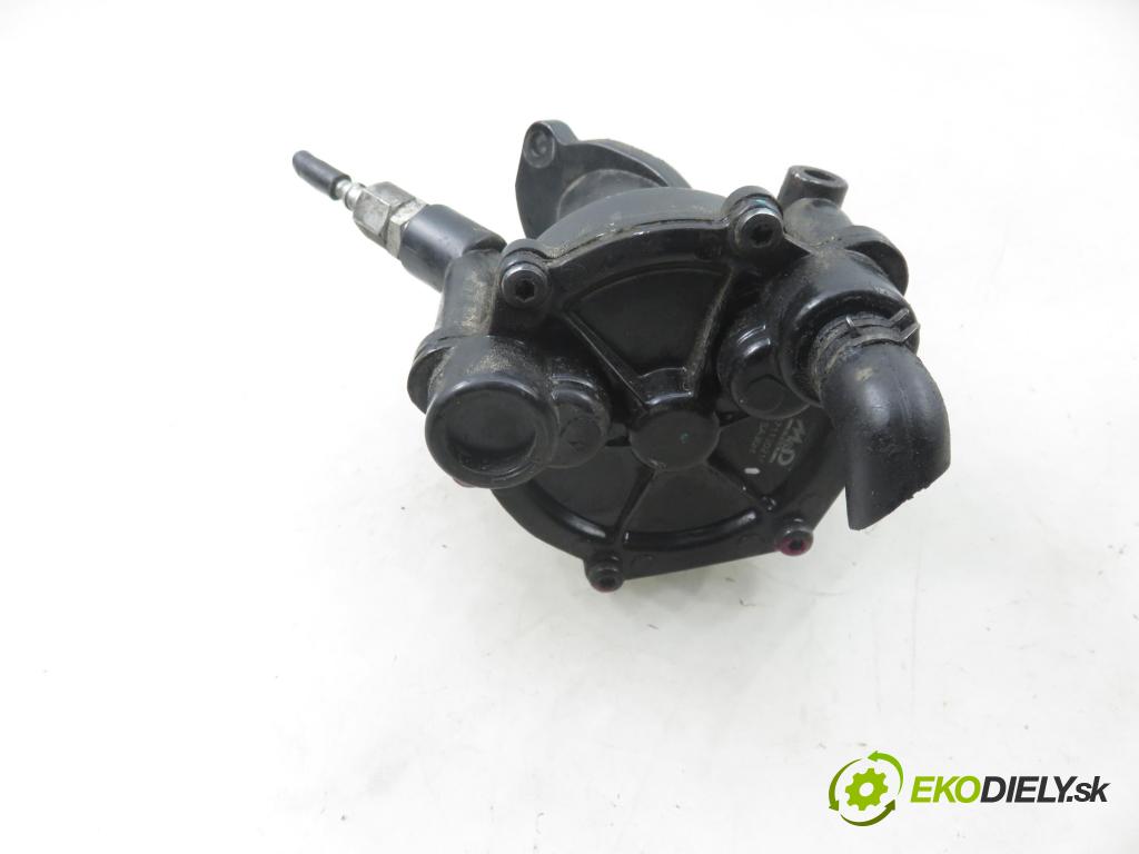 FORD FOCUS (DAW, DBW) HB 2004 74,00 1.8 TDCi - FFDA 1753,00 pumpa vakuová 371130216