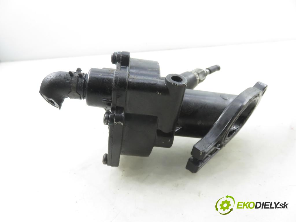 FORD FOCUS (DAW, DBW) HB 2004 74,00 1.8 TDCi - FFDA 1753,00 pumpa vakuová 371130216