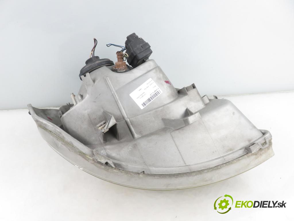 OPEL VIVARO A Skrzynia (X83) FURGON 2004 74,00 1.9 DTI - F9Q 760 1870,00 světlo LP 91165719 ; 7700311371 ; 89308690