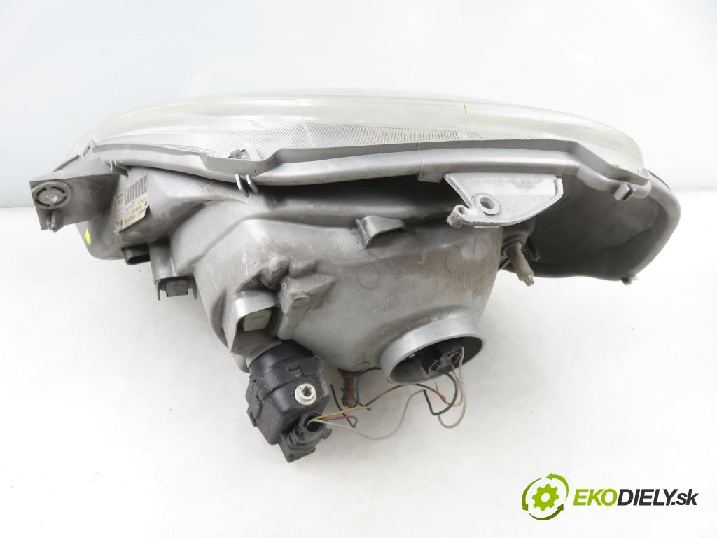 OPEL VIVARO A Skrzynia (X83) FURGON 2004 74,00 1.9 DTI - F9Q 760 1870,00 světlo PP 91165719 ; 7700311372 ; 89308700