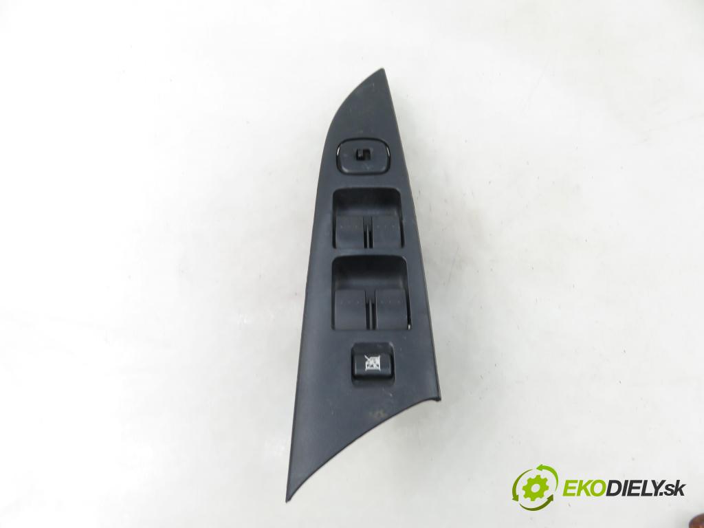 MAZDA 3 (BK) HB 2004 77,00 1.6 - B6ZE 1598,00 Panel ovládaní oken 3123000BP4L