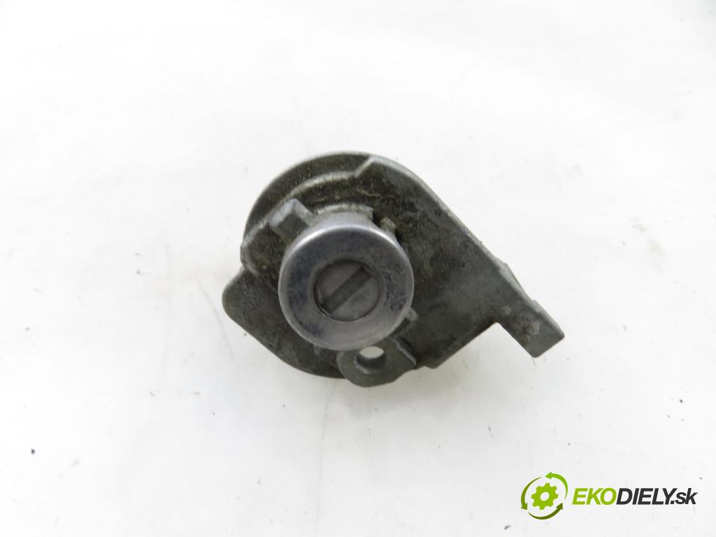 MAZDA 3 (BK) HB 2004 77,00 1.6 - B6ZE 1598,00 spinačka / zámky 3M513F880AA