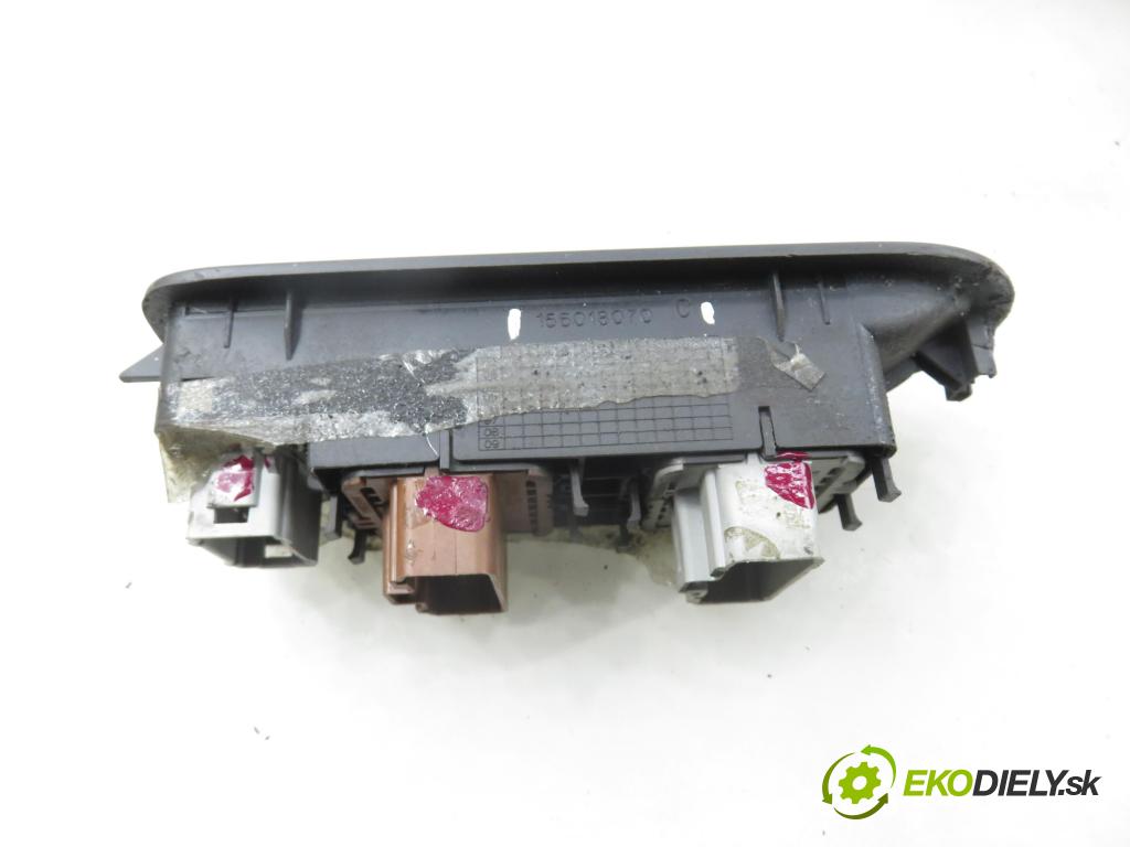 RENAULT GRAND SCENIC II (JM0/1_) MINIVAN 2004 88,00 1.9 dCi 120 - F9Q 812 1870,00 Panel ovládaní oken 156018070 ; 156018070C