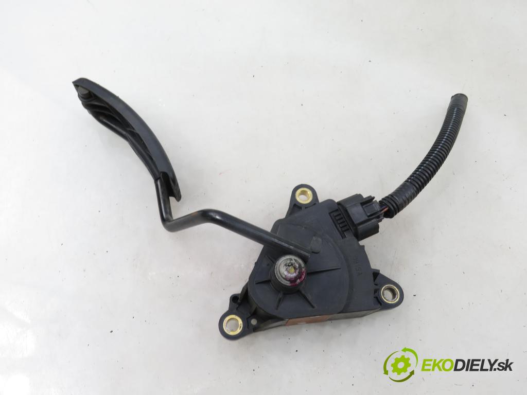 RENAULT GRAND SCENIC II (JM0/1_) MINIVAN 2004 88,00 1.9 dCi (JM0G, JM12, JM1G, JM2C) - F9Q 812 1870,00 Potenciometer plynu 8200159647B (Potenciometer plynového pedálu)