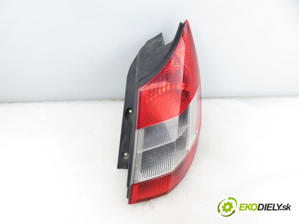 RENAULT GRAND SCENIC II (JM0/1_) MINIVAN 2004 88,00 1.9 dCi (JM0G, JM12, JM1G, JM2C) - F9Q 812 1870,00 světlo pravé zadní 8200493375 ; 8200493375F