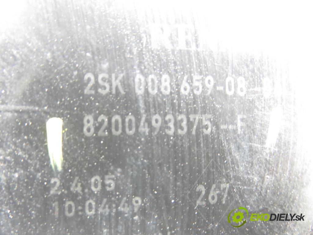 RENAULT GRAND SCENIC II (JM0/1_) MINIVAN 2004 88,00 1.9 dCi (JM0G, JM12, JM1G, JM2C) - F9Q 812 1870,00 světlo pravé zadní 8200493375 ; 8200493375F