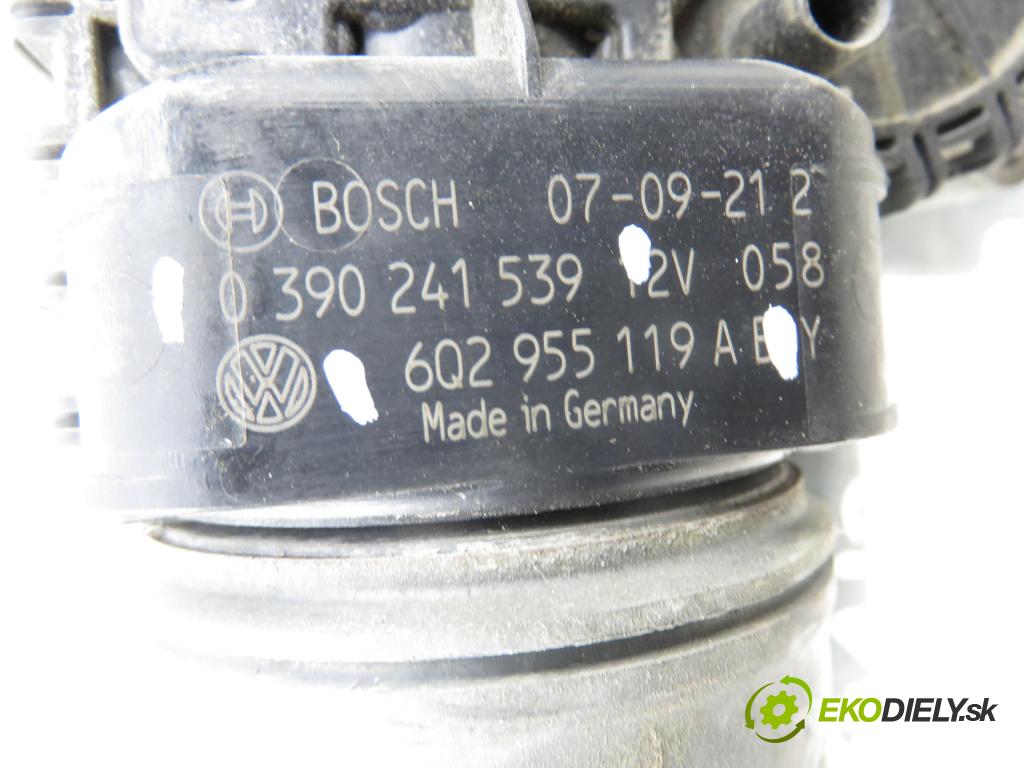 SEAT CORDOBA (6L2) SEDAN 2007 63,00 1.4 16V - BXW 1390,00 MECHANISMUS/ motorek stěračů 6L1955023H ; 3397020716 ; 6Q2955119A