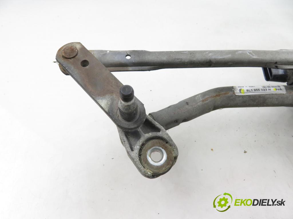 SEAT CORDOBA (6L2) SEDAN 2007 63,00 1.4 16V - BXW 1390,00 MECHANISMUS/ motorek stěračů 6L1955023H ; 3397020716 ; 6Q2955119A