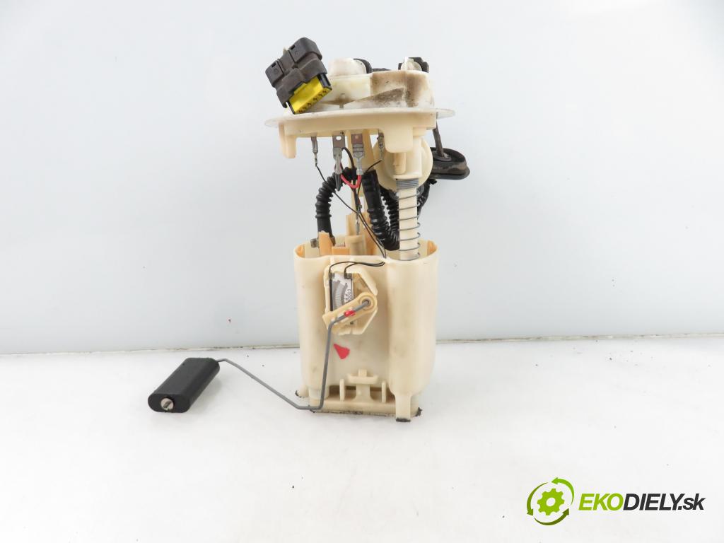 PEUGEOT 206 liftback (2A/C) HB 2000 55,00 1.4 i - KFW (TU3JP) 1360,00 pumpa paliva 9633294680 ; 09730689900