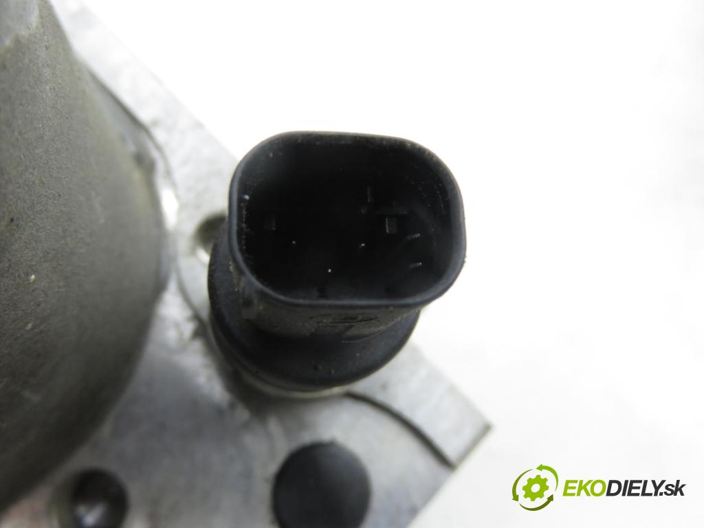 VW PASSAT B5.5 Variant (3B6) KOMBI 2002 96,00 1.9 TDI 4motion - AVF 1896,00 Pumpa ABS 0265950054 ; 4B0614517H ; 0265225121 (Pumpa ABS)