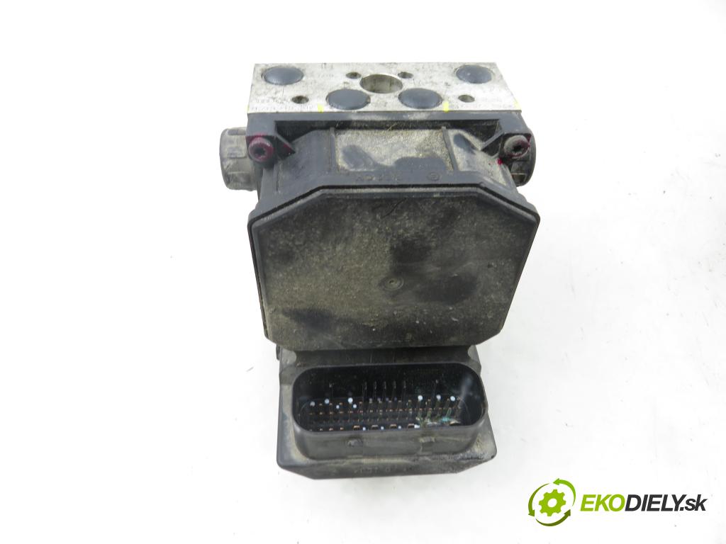 VW PASSAT B5.5 Variant (3B6) KOMBI 2002 96,00 1.9 TDI 4motion - AVF 1896,00 Pumpa ABS 0265950054 ; 4B0614517H ; 0265225121 (Pumpa ABS)