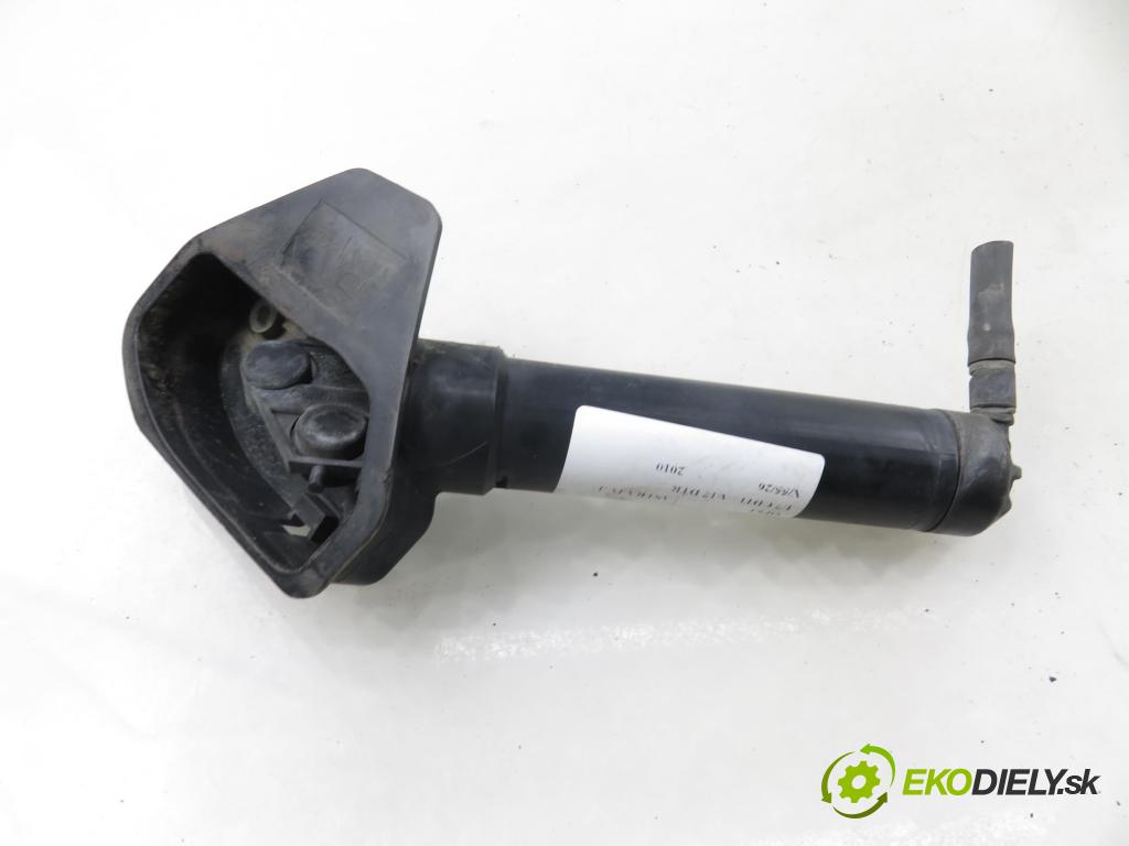 OPEL ASTRA J HB 2010 92,00 1.7 CDTI - A 17 DTR 1686,00 ostřikovač ostřikovače svetla 13258408 ; 495014821
