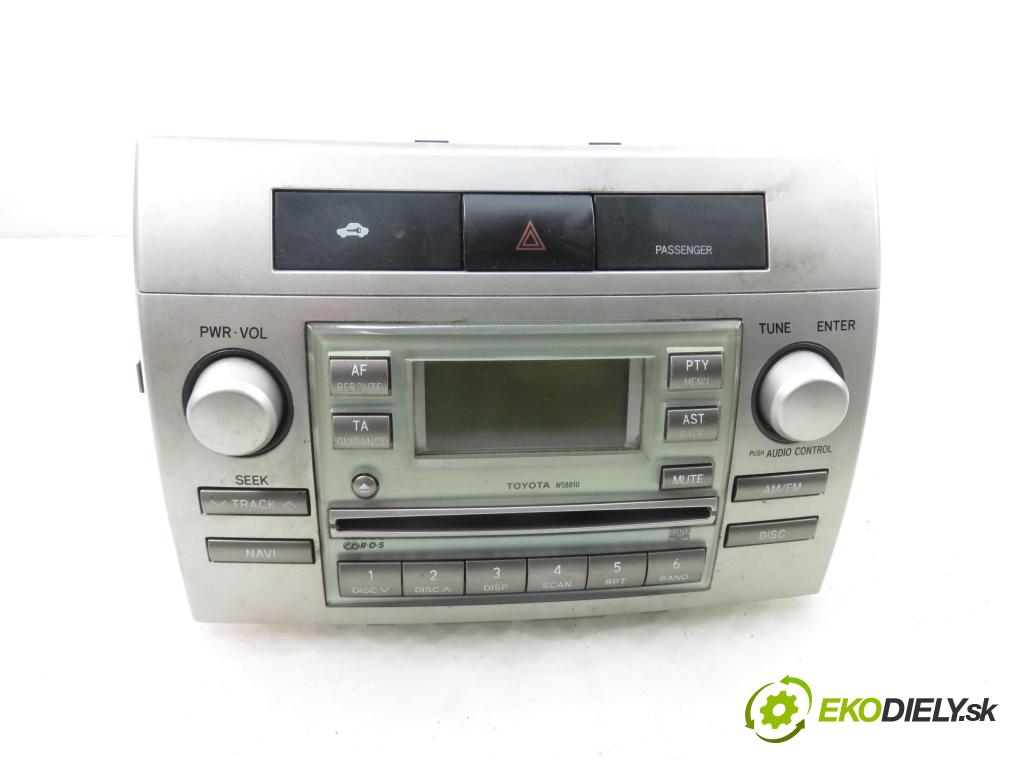 TOYOTA COROLLA Verso (ZER_, ZZE12_, R1_) MINIVAN 2005 85,00 2.0 D-4D (CUR10_) - 1CD-FTV 1995,00 RADIO CD 861200F010